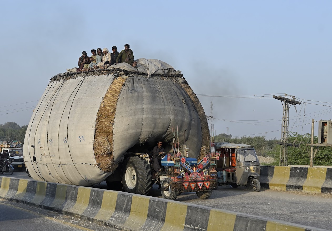 pkz25 _ freddy naegels _ zwaar transport.jpg